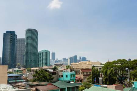 San Agustin Residences Макати Экстерьер фото